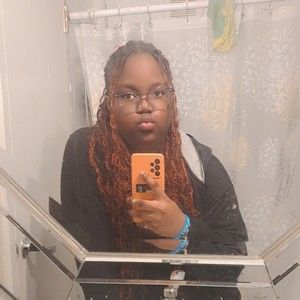 Meet your Posher, Faith